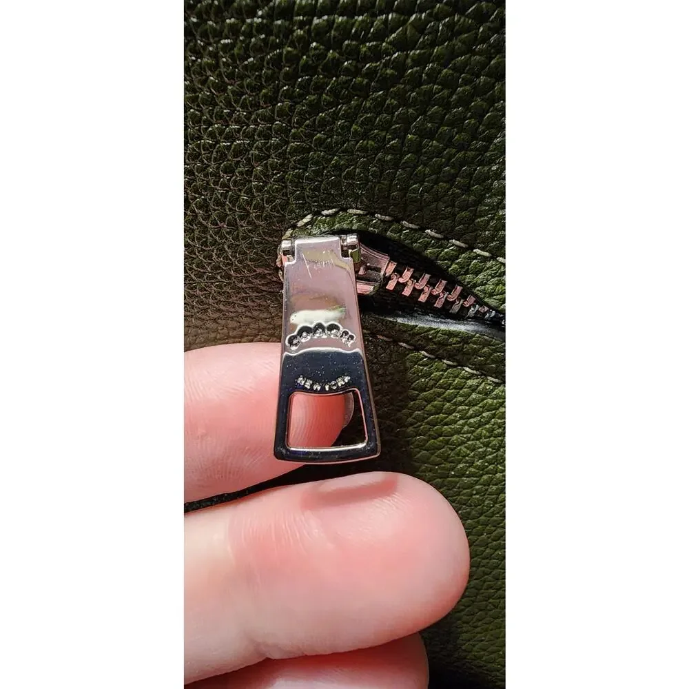 Coach Olive Green Pebbled Leather Shoulder Hobo Bag – New Without Tags (NWOT)
